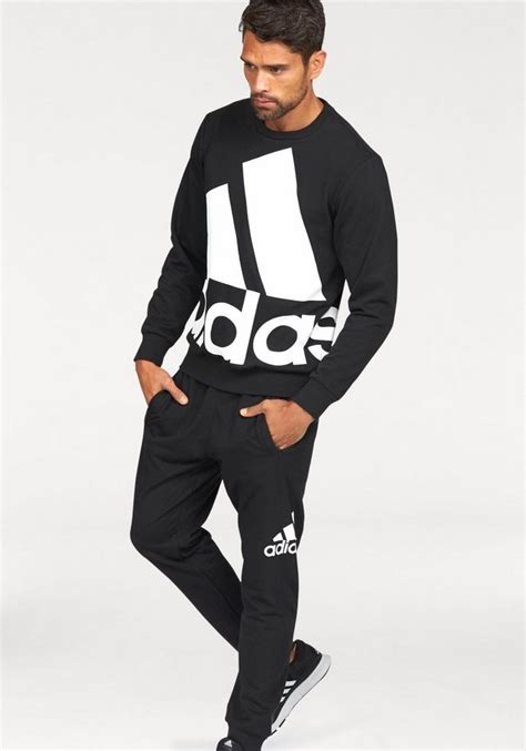 adidas joggingpakken.